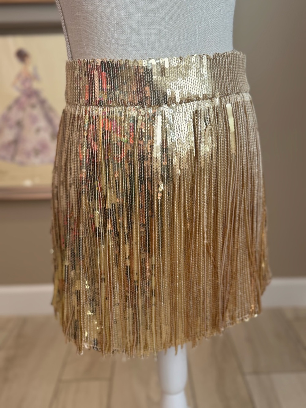 New! QUEEN OF SPARKLES Gold Sequin Fringe Mini Skirt - Picture 1 of 8